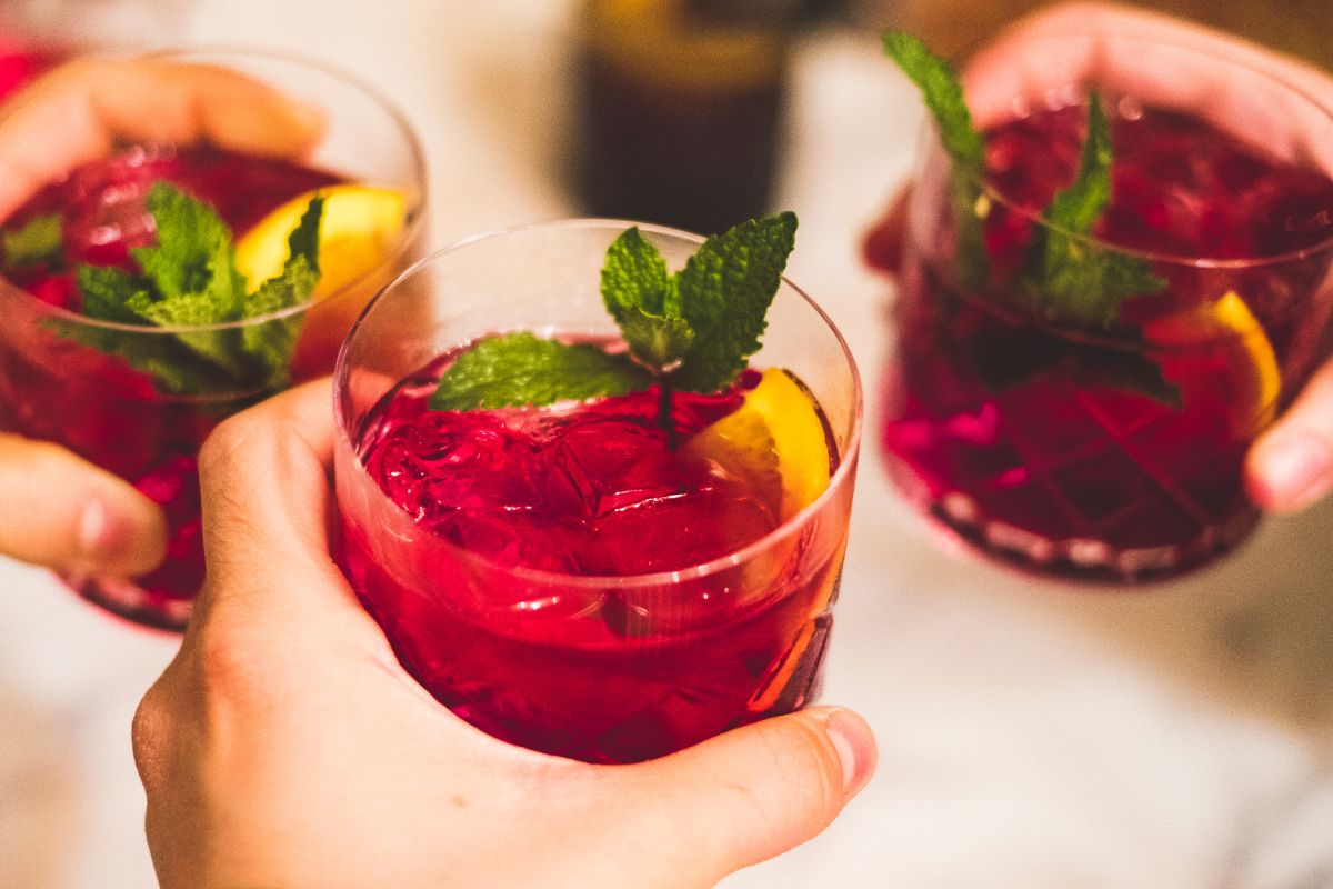 sparkling wine sangria